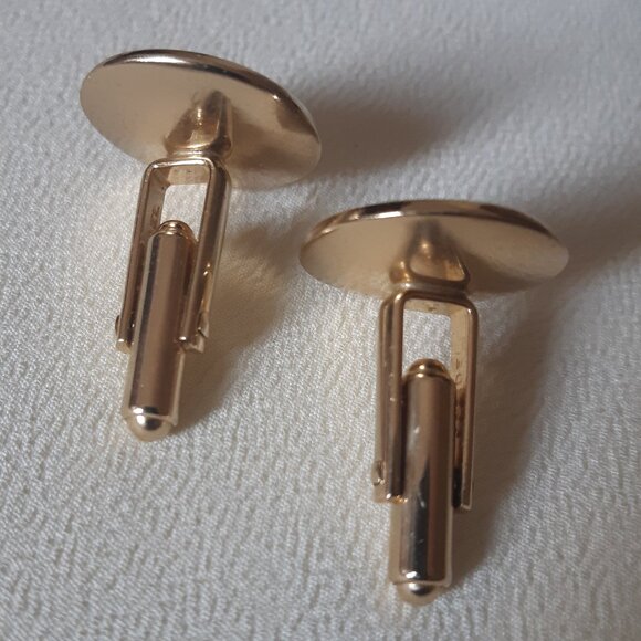Vintage Speidel Cuff Links Gold Tone Pearl Center 3/4" - Picture 5 of 6